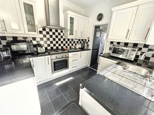 Photo 9- click for photo gallery